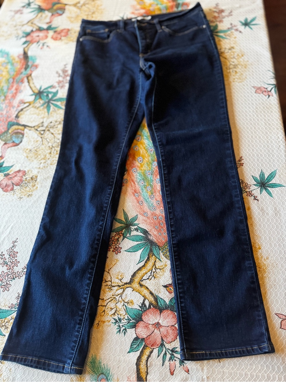 Levi's 312 Women's Jeans 32
